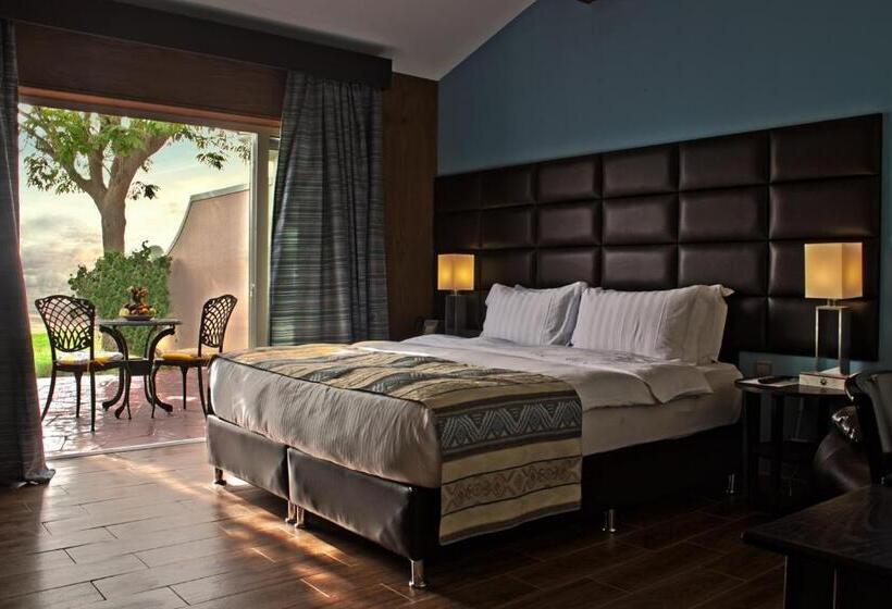 デラックスルーム, Sunset Beach Resort Marina & Spa