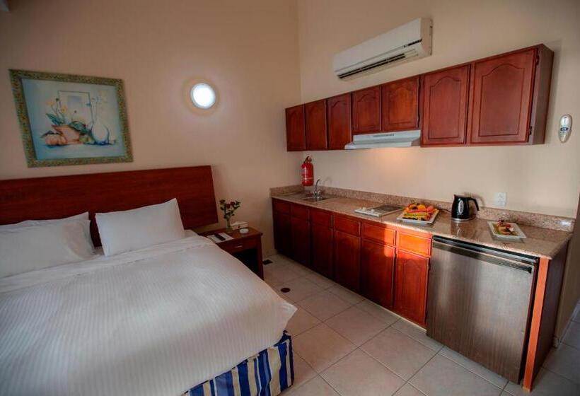 スーペリアールーム, Sunset Beach Resort Marina & Spa