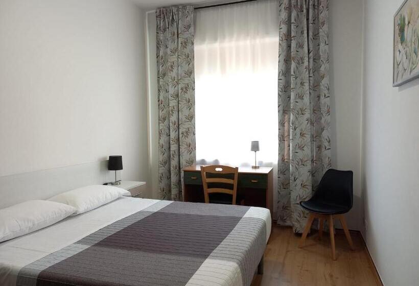 דירה בת חדר שינה 1 עם מרפסת, Cormorano