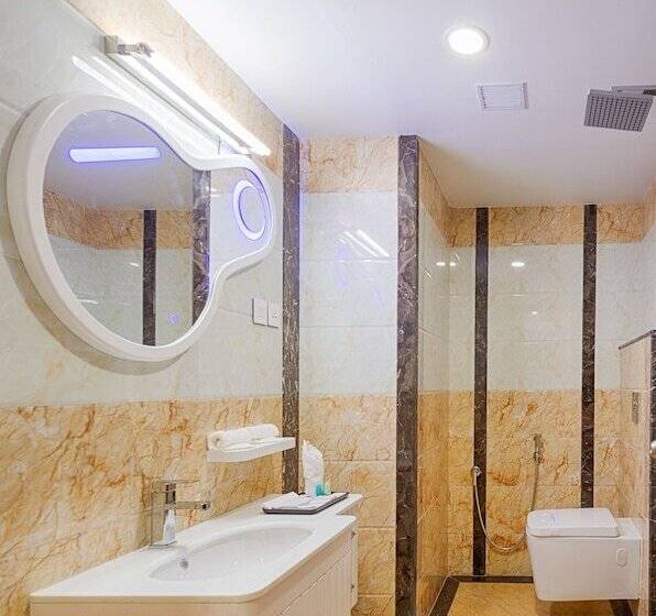 Suite Executive, Lance International