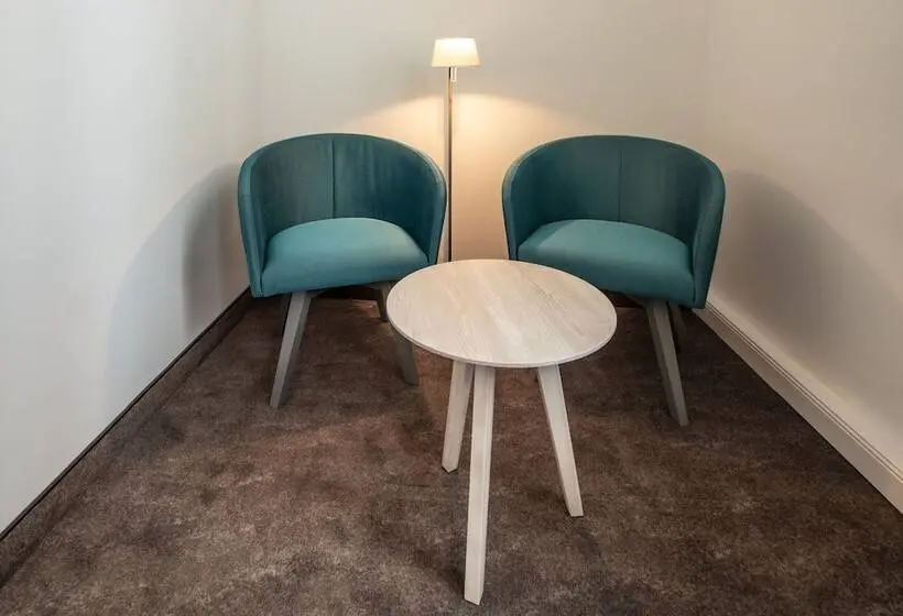 デラックスルーム, Holiday Inn   The Niu, Rig Lübeck, An Ihg