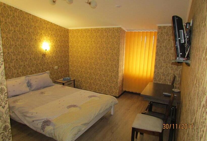 اتاق استاندارد, Salus