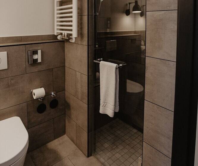 Апартаменты Комфорт 1 Спальня, Arivo Forchheim