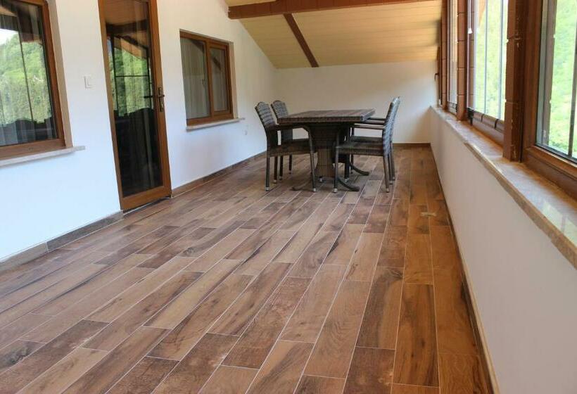 带1个卧室的带阳台的公寓, Etap Uzungöl Suite