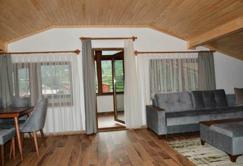 带1个卧室的带阳台的公寓, Etap Uzungöl Suite