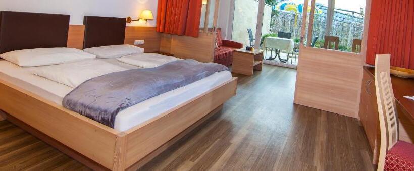 테라스 주니어 스위트, Das Mitterplarser