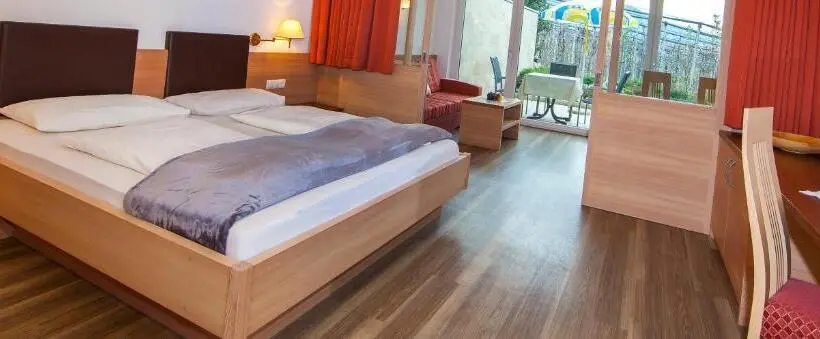Junior Suite z Tarasem, Das Mitterplarser