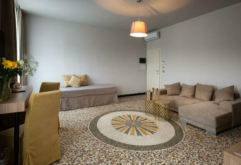 Lakosztály, Hnn Luxury Suites