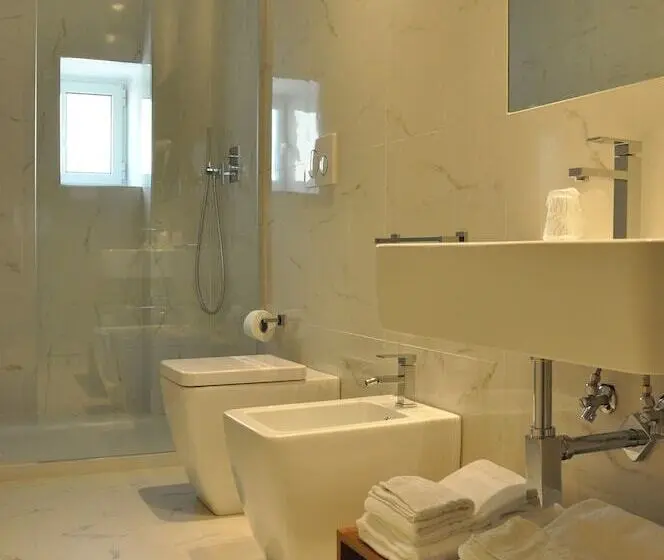 اتاق لوکس, Hnn Luxury Suites