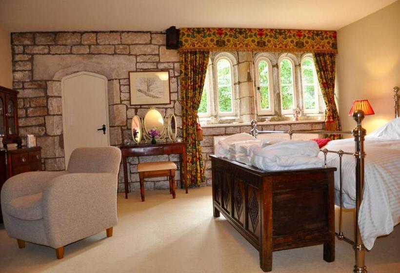 豪华房间, Hurstwood Hall