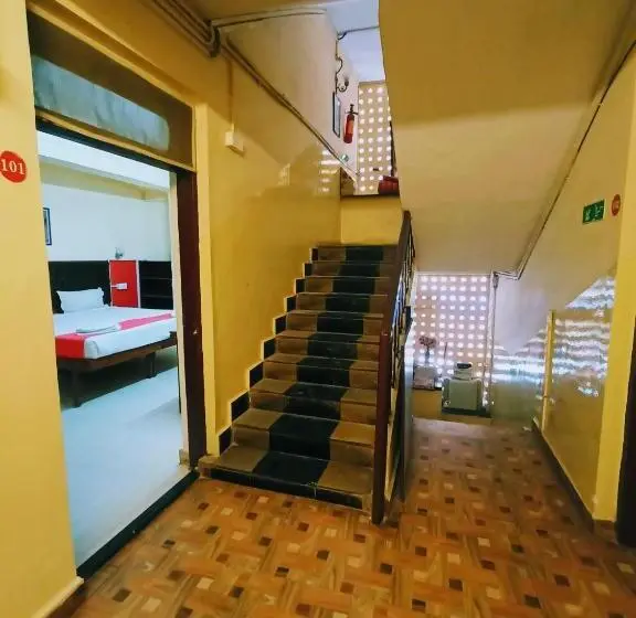 デラックスルーム, Sanman Hotels