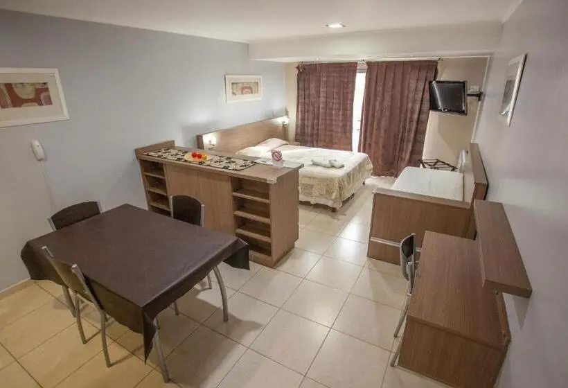 آپارتمان سوپریور 1 خوابه, Apart Hotel Rivadavia 815