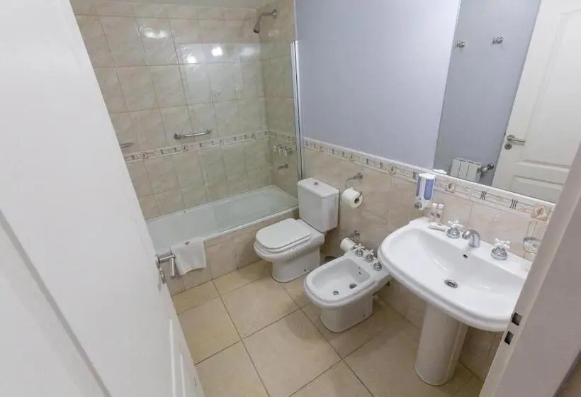 آپارتمان سوپریور 1 خوابه, Apart Hotel Rivadavia 815