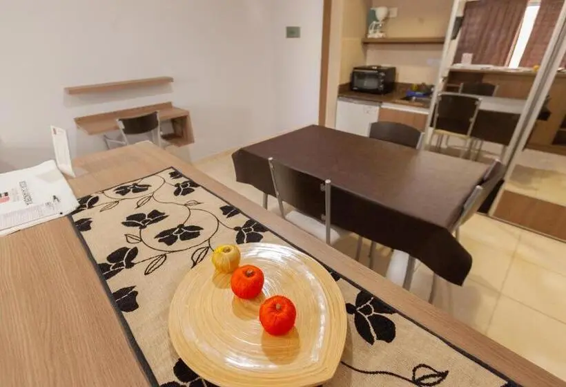 آپارتمان سوپریور 1 خوابه, Apart Hotel Rivadavia 815