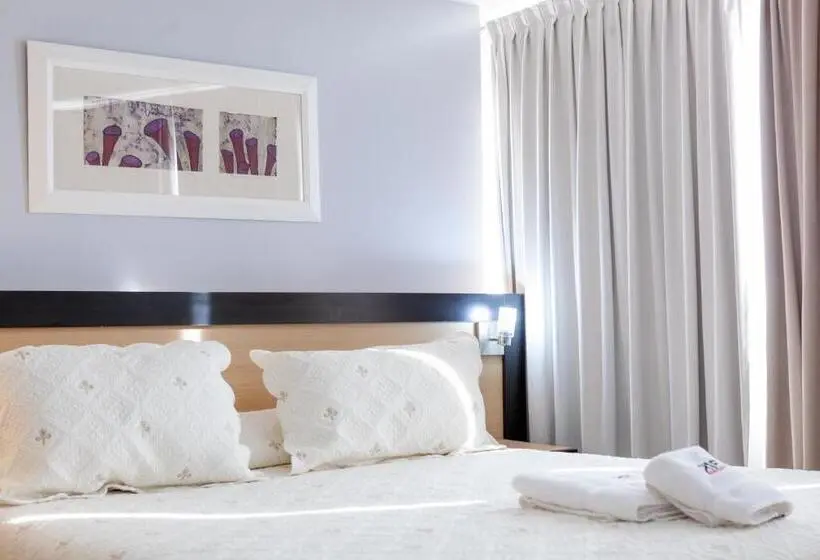 آپارتمان 2 خوابه, Apart Hotel Rivadavia 815