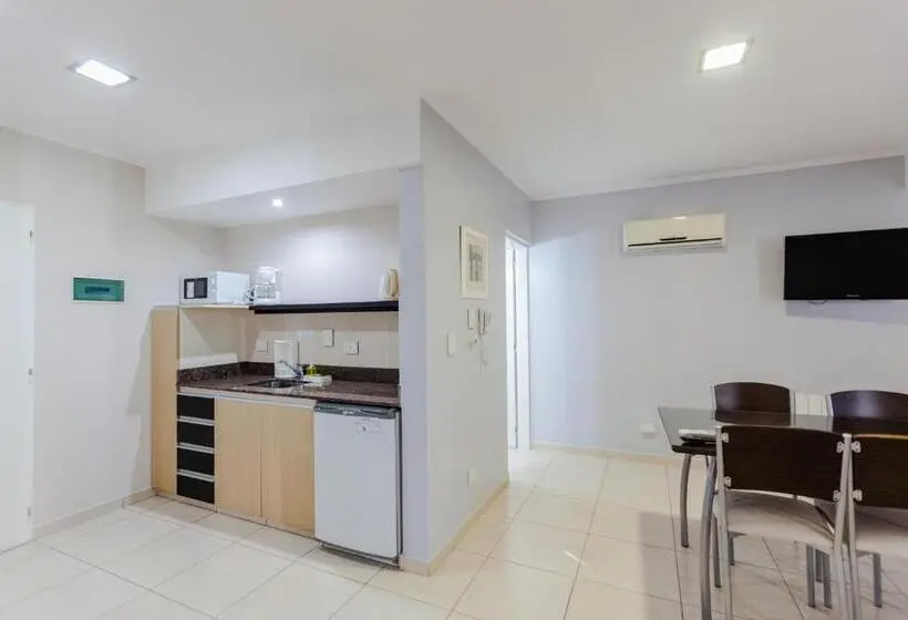 آپارتمان 2 خوابه, Apart Hotel Rivadavia 815