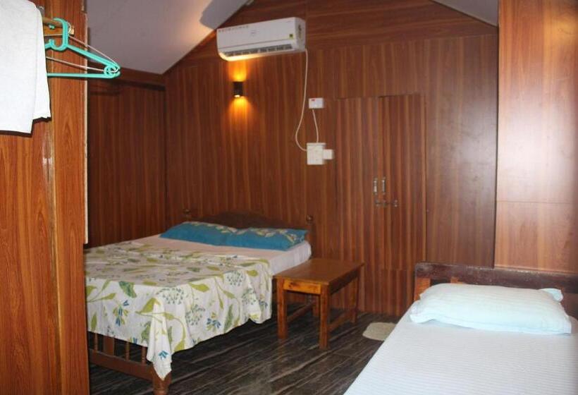 חדר דלוקס עם מרפסת נוף לים, Monsoon