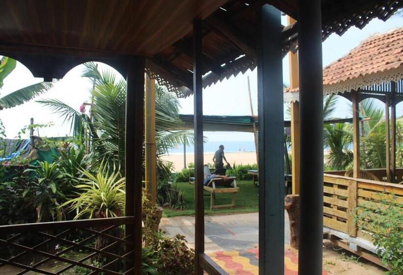 חדר דלוקס עם מרפסת נוף לים, Monsoon