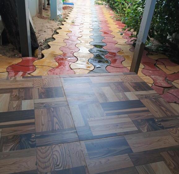 חדר סטנדרט עם מרפסת, Monsoon