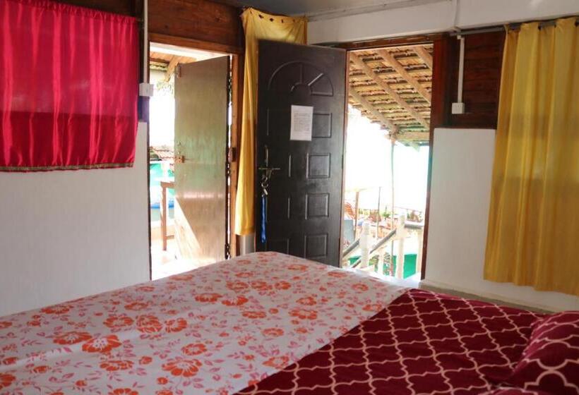 חדר דלוקס צדדי נוף לים, Monsoon