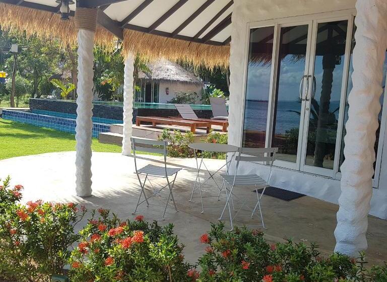 بانگلوی استاندارد, Sunrise Beach Resort