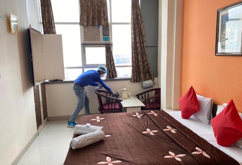 اتاق سوپریور, Bony Sunrise