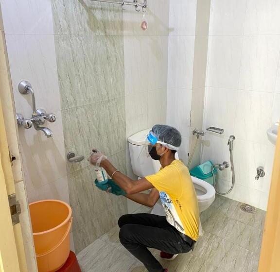 اتاق سوپریور, Bony Sunrise