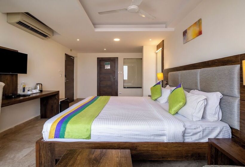 Номер Deluxe, Treebo Pl Grand, Vishakapatnam