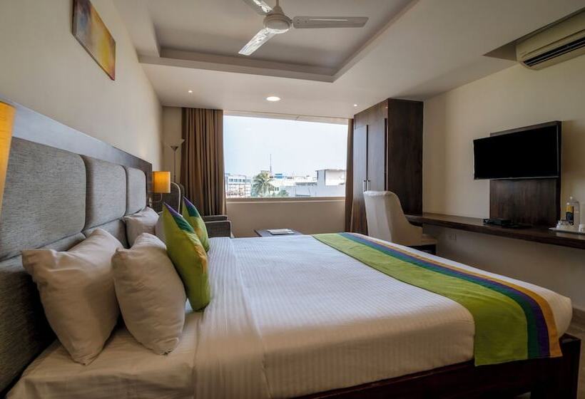 Номер Deluxe, Treebo Pl Grand, Vishakapatnam