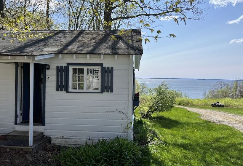 בית, חדר שינה 1, High Tide Inn On The Ocean, Motel And Cottages