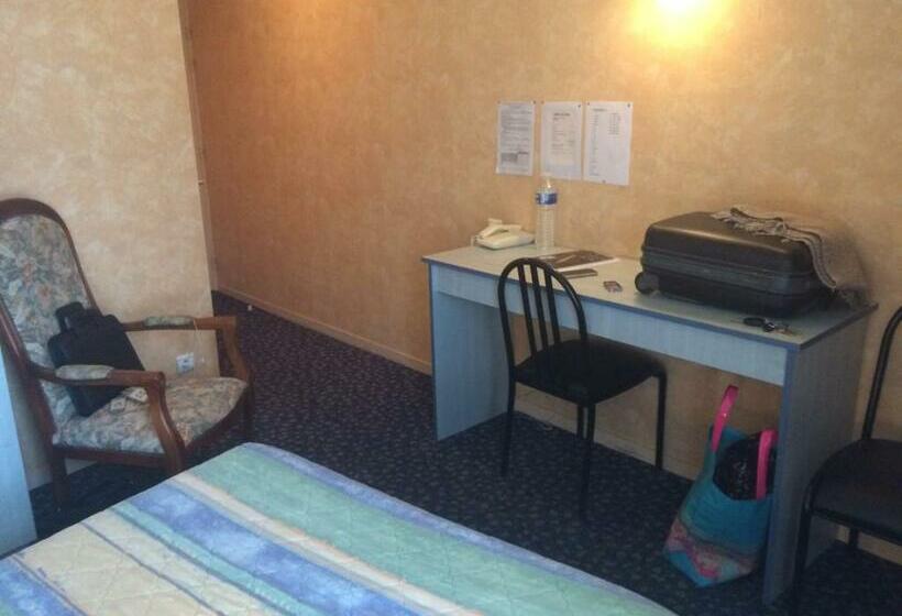 غرفة قياسية, Le Cesar