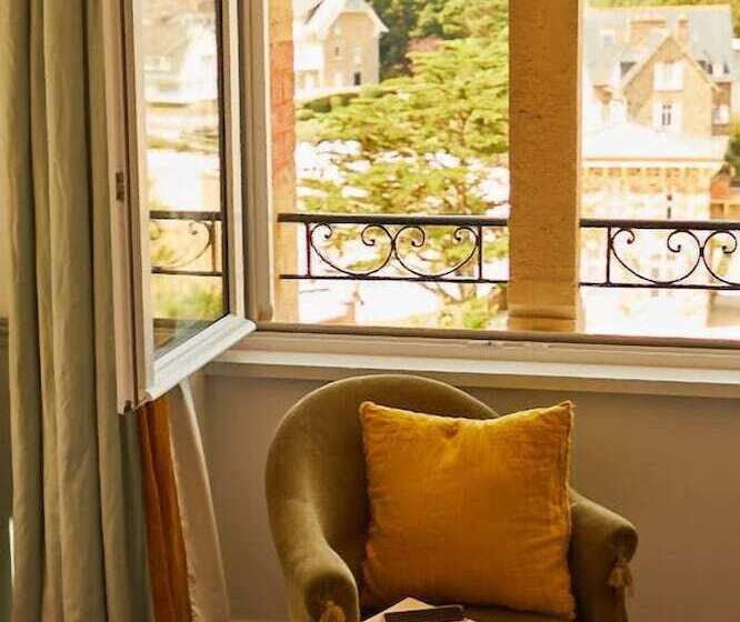 חדר קלאסי, Le Nessay