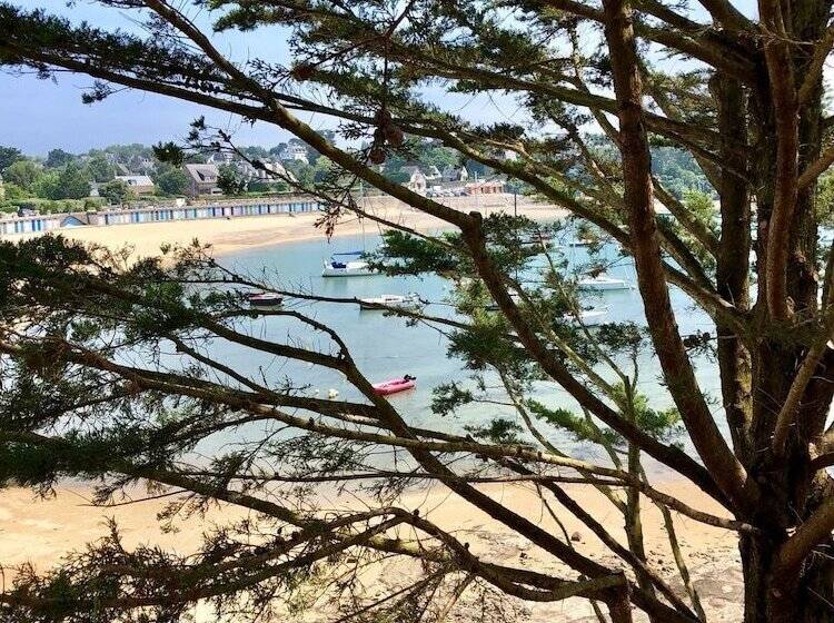 חדר סטנדרט, Le Nessay