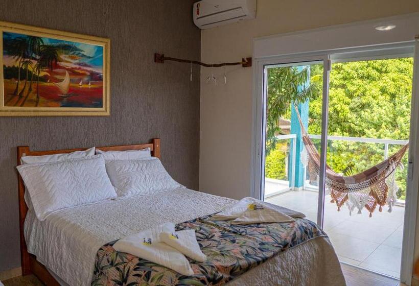 سوئیت با بالکن, Residencial águas De Bare