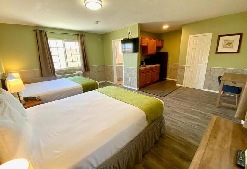 デラックススイート, Europa Inn & Suites