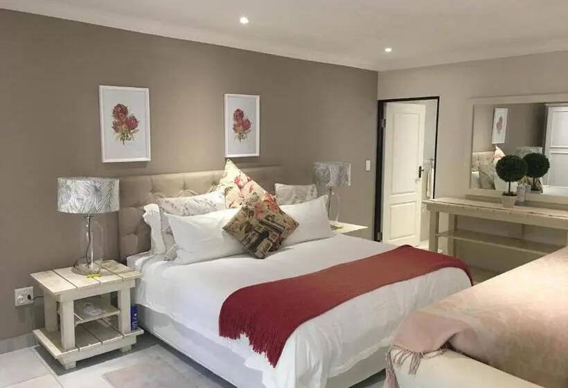 اتاق لوکس با چشمانداز باغ, Meraki Country Manor