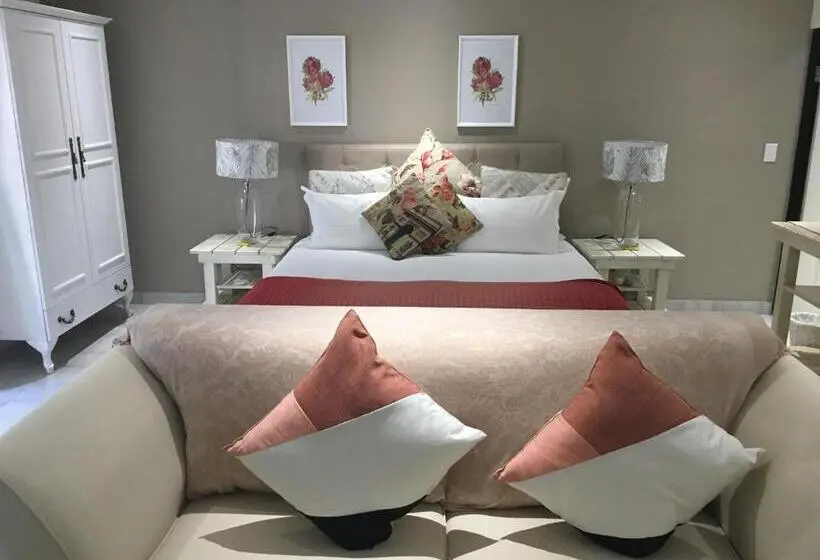 اتاق لوکس با چشمانداز باغ, Meraki Country Manor