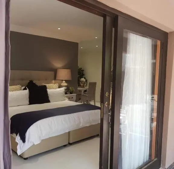 اتاق لوکس, Meraki Country Manor