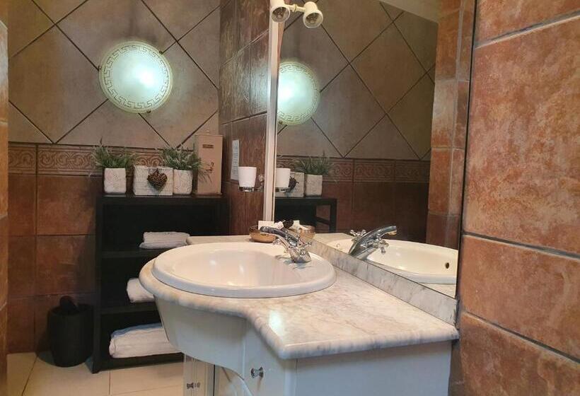 חדר סטנדרט עם ג'קוזי, Meraki Country Manor