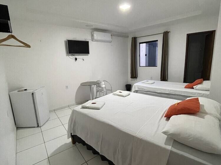 スタンダードトリプルルーム, Pousada Acauã Acesso Através De Escadas