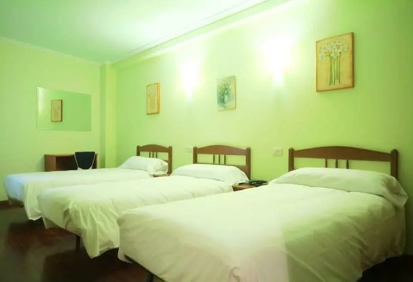 3-Bett-Standardzimmer, Camiño Do Mar