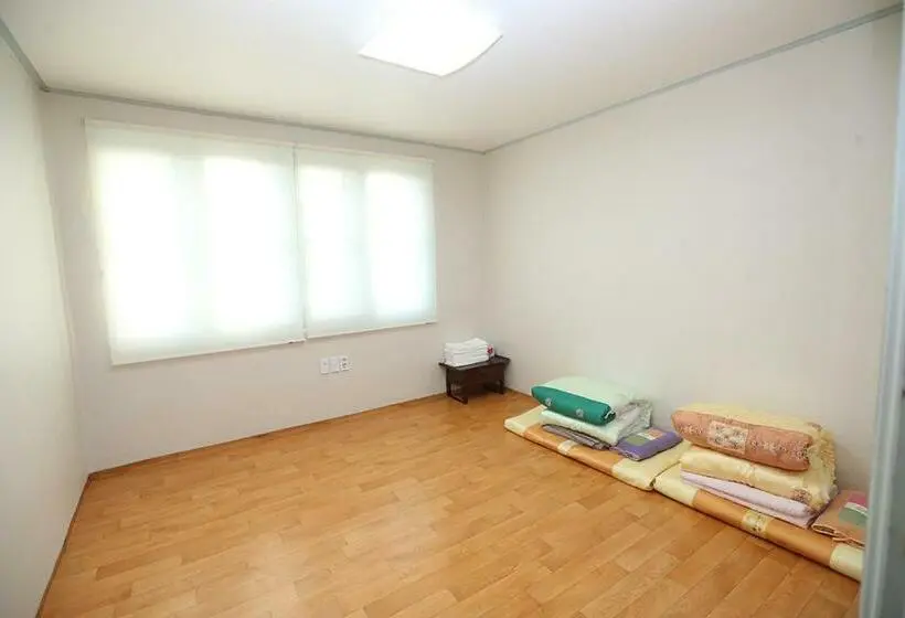 ２ベッドルームハウス, Gujeolcho Guesthouse