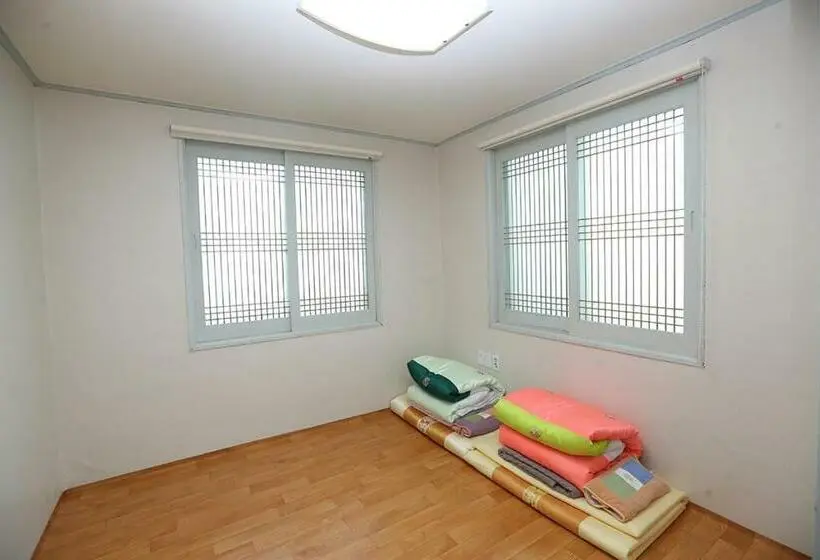 ２ベッドルームハウス, Gujeolcho Guesthouse