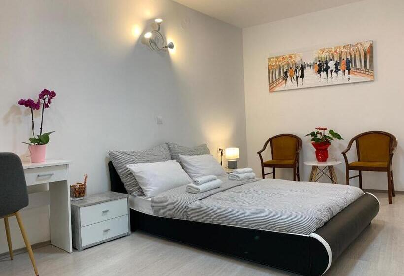 اتاق استاندارد, Lina Rooms Hostel