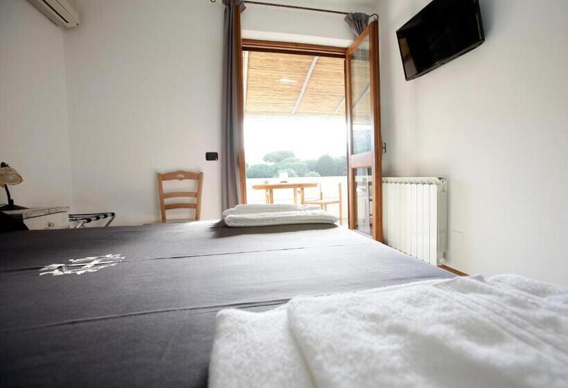 스탠다드 룸 가든 전망, Luxury Room Vittorio Emanuele Ii