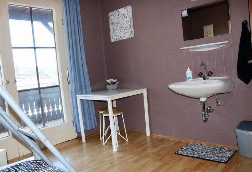 חדר משפחתי נוף להרים, Pension Kärnten