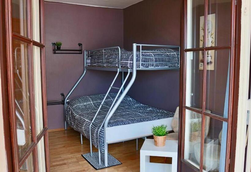 חדר משפחתי נוף להרים, Pension Kärnten