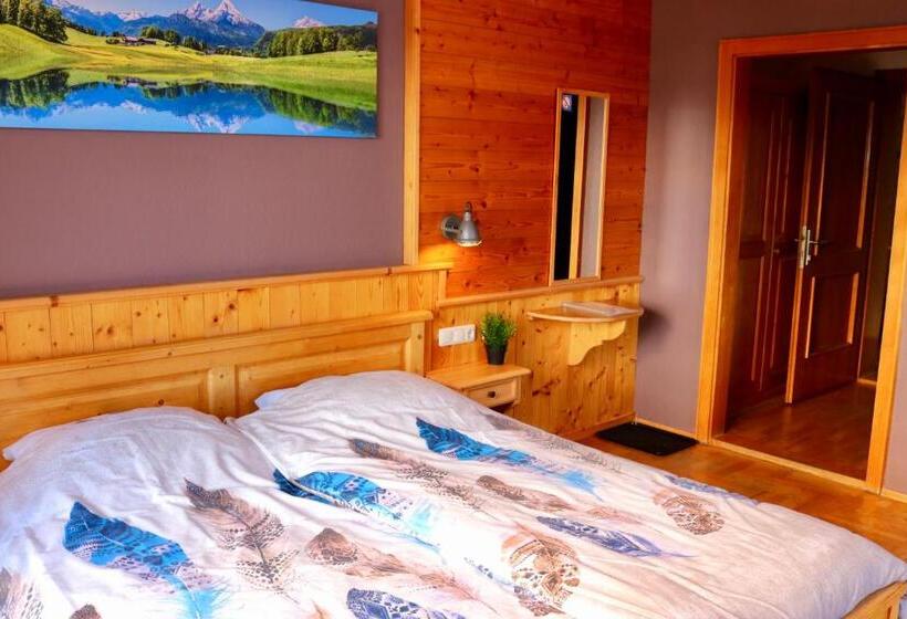 Семейный Номер Вид на Горы, Pension Kärnten