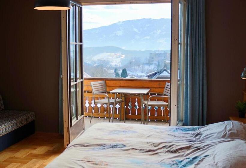 חדר משפחתי נוף להרים, Pension Kärnten