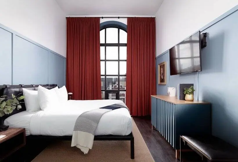 اتاق لوکس, The Chicago Hotel Collection Wrigleyville